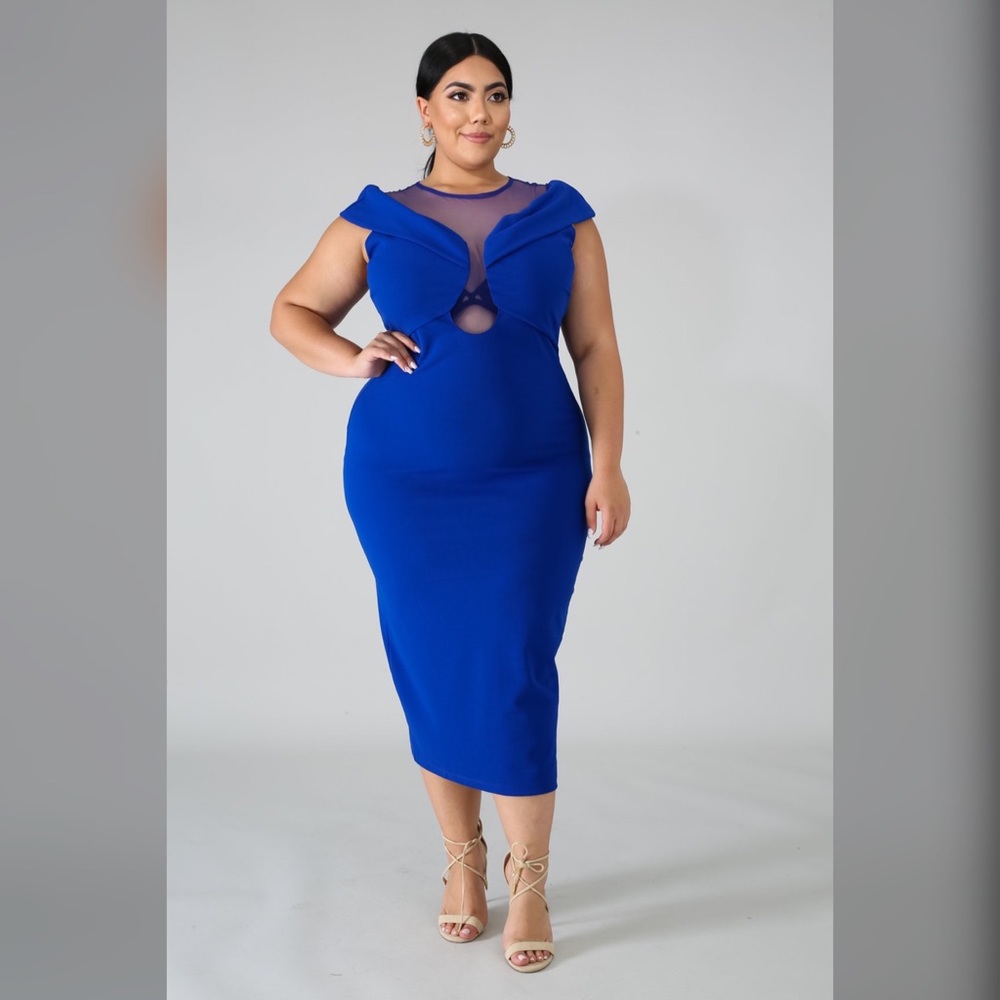 Sexy royal blue dress 🔅